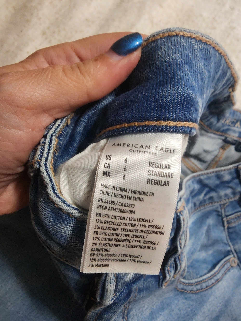 American Eagle Jeans Super High Rise Waisted Cargo Baggy Wide Leg Size 6 - Picture 11 of 12